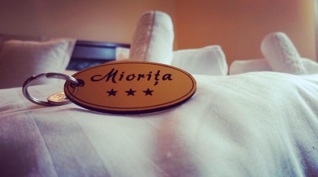 Restaurant Casa Miorita Hotel Busteni Bagian luar foto